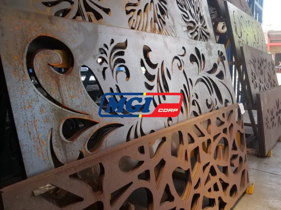 Plat Laser Cutting